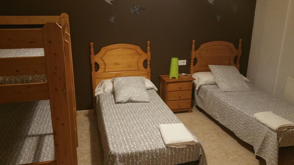 Ca La Jepa Hostel Prat de Comte Екстериор снимка