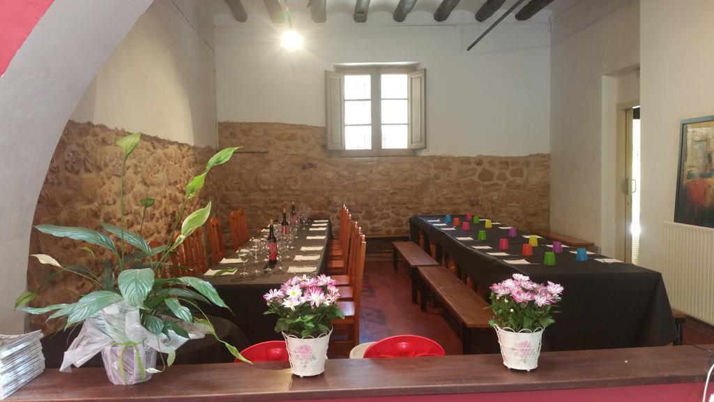 Ca La Jepa Hostel Prat de Comte Екстериор снимка
