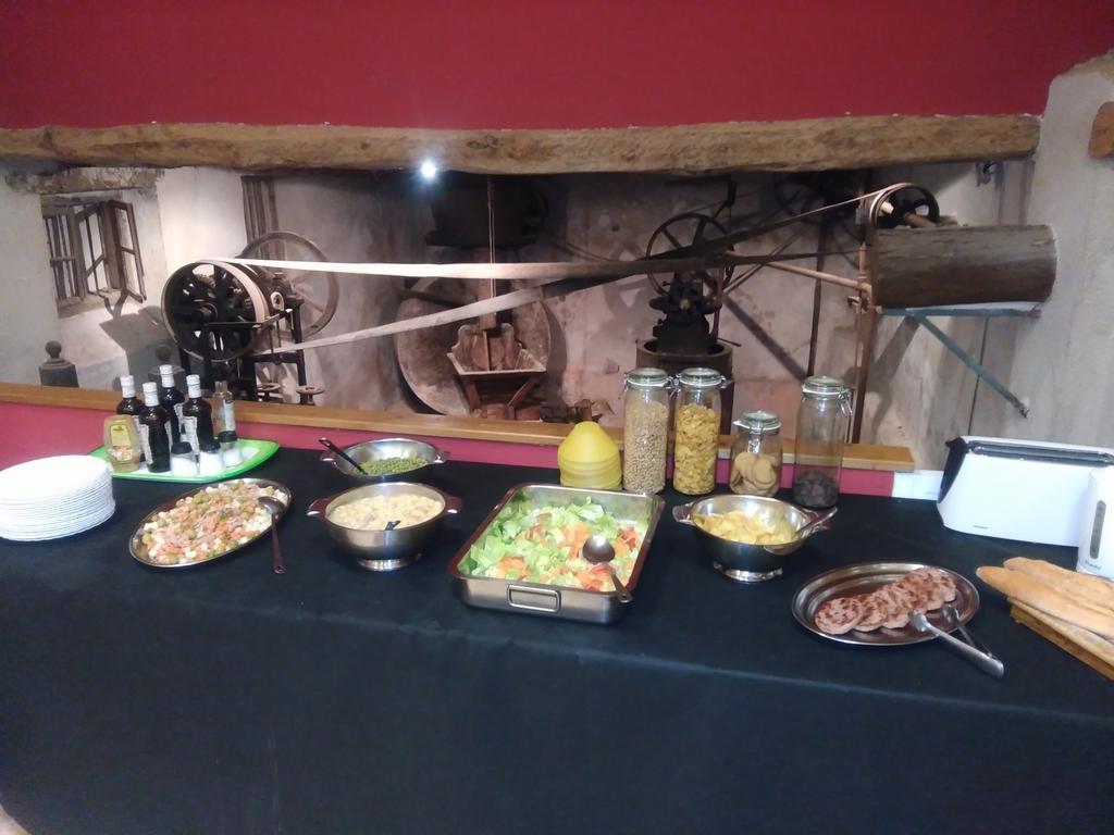 Ca La Jepa Hostel Prat de Comte Екстериор снимка